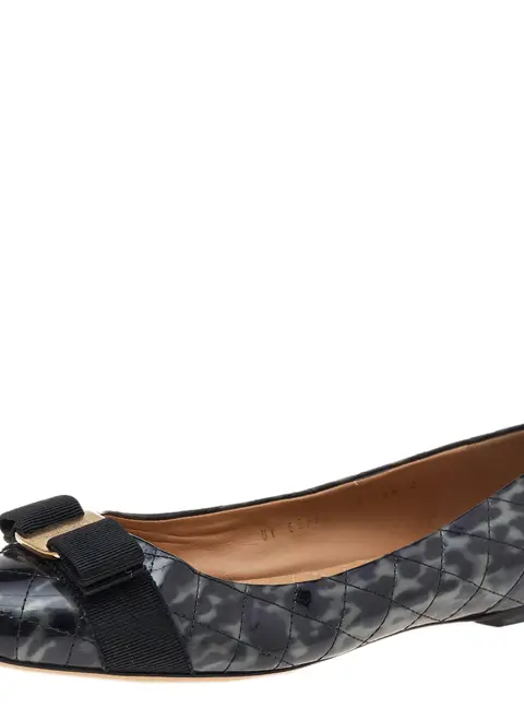 Salvatore Ferragamo Black Quilted Patent Leather Vara Bow Ballet Flats Size 40
