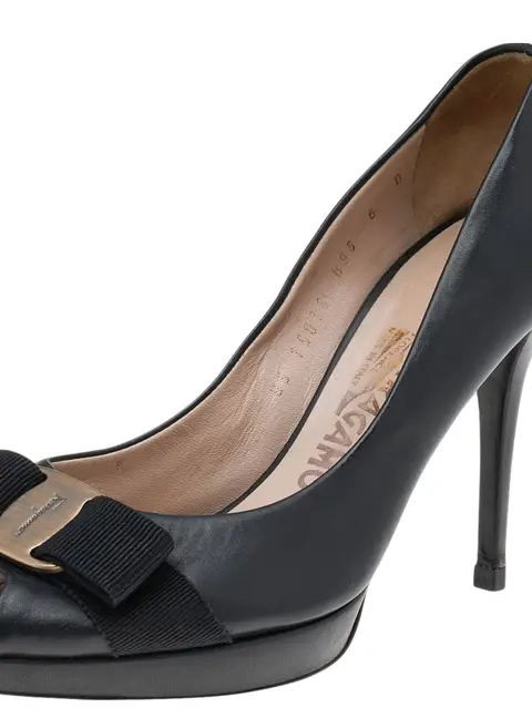 Salvatore Ferragamo Black Leather Vara Bow Peep Toe Pumps Size 36.5