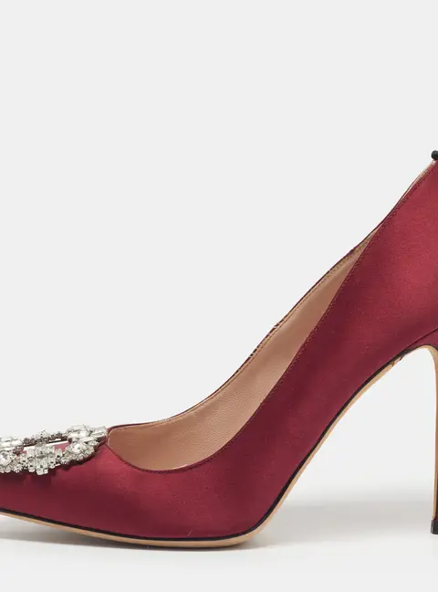 SJP Sarah Jessica Parker Size 40.5 Burgundy Satin Crystal Embellished Pumps