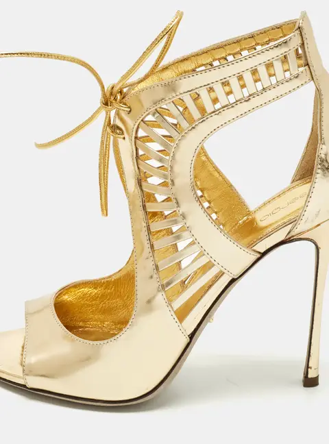 Sergio Rossi Size 37.5 Gold Leather Ankle Strap Sandals