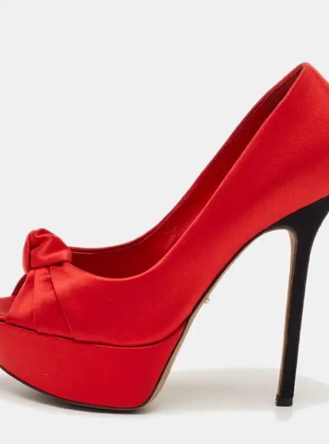 Sergio Rossi Size 35.5 Red Satin Knot Peep Toe Platform Pumps