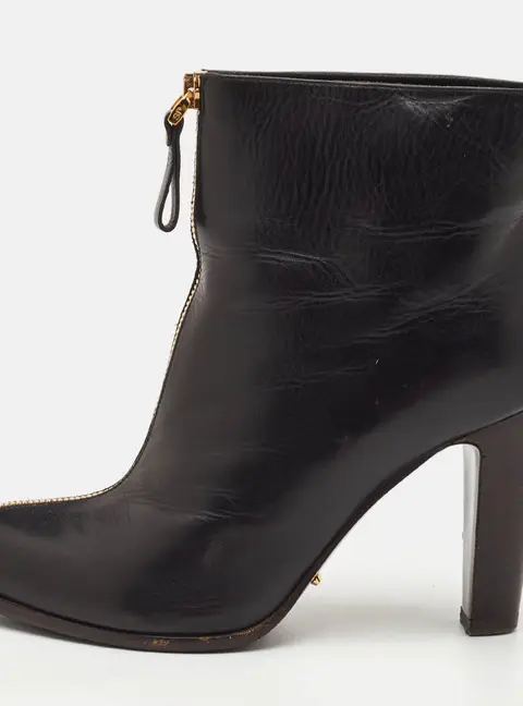 Sergio Rossi Size 37 Black Leather Ankle Length Boots