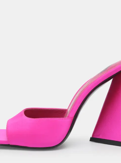 The Attico Devon Size 38 Pink Satin Slide Sandals