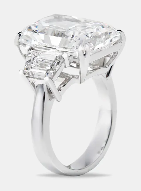 17.00 cts Radiant and Trapezoid 18k White Gold Lab Grown Diamonds Ring Size 53