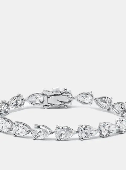 18.5 cts Pear Lab Grown Diamonds 18k White Gold Bracelet