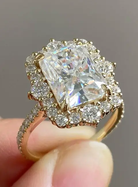 3.90 cts Radiant Lab Grown 18k Yellow Gold Diamond Engagement Ring Size 52