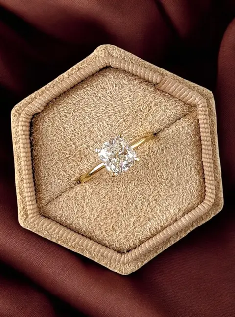 1.5 cts Cushion Lab Grown Diamond 18k Yellow Gold Wedding Ring Size 52