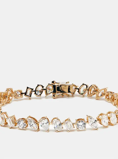 11.3 cts Mix shape Lab Grown Diamonds 18k Yellow Gold Bracelet