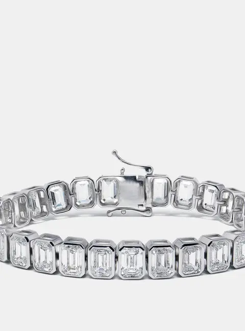 29.5 cts Emerald Cut Lab Grown Diamonds 18k White Gold Bracelet