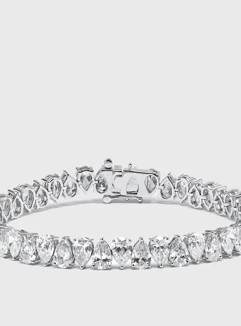 16.5 cts Pear Lab Grown Diamonds 18k White Gold Bracelet