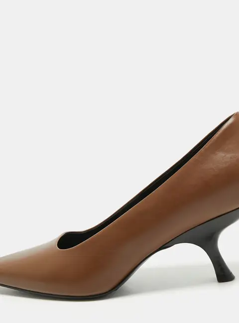 The Row Liisa Size 37.5 Dark Brown Leather Pumps