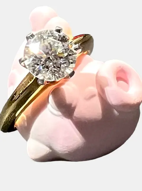 Tiffany & Co. 18K Yellow Gold 0.9Ct  Diamond Ring EU 47