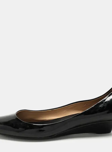 Tod's Black Patent Leather Wedge Pumps Size 39
