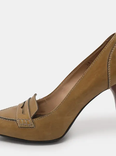 Tod's Size 38.5 Green Leather Pumps