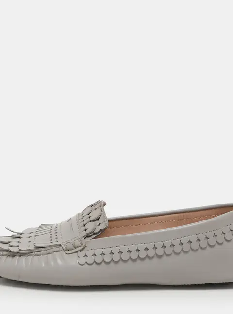 Tod's Size 37.5 Grey Leather Loafers