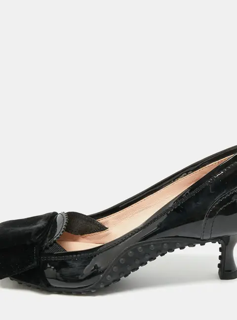 Tod's Black Leather and Velvet Loafer Pumps Size 35