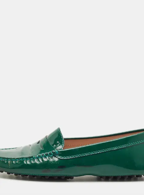 Tod's Gommini Size 37 Green Patent Leather Loafers