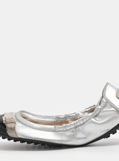 Tod's Size 35 Silver/Black Patent and Leather Ballet Flats