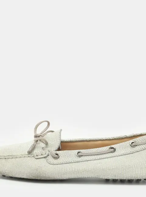 Tod's Bow Size 38.5 Grey Lizard Embossed Leather Loafers