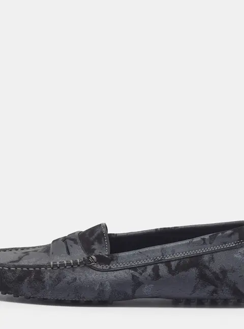 Tod's Gommino Size 39.5 Dark Grey Camouflage Texture Suede Slip On Driving Loafers