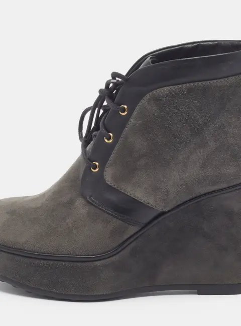Tod's  Size 37 Grey Leather and Suede Wedge Boots
