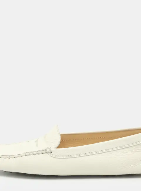 Tod's Gommino Size 42 White Leather Penny Loafers
