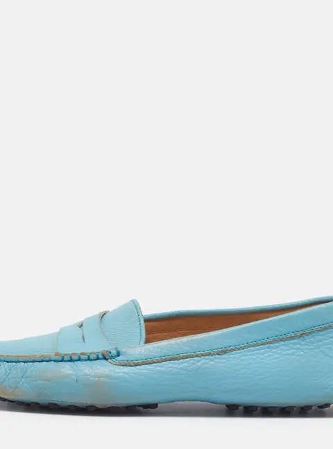 Tod's Gommino Size 37.5 Light Blue Leather Slip On Loafers