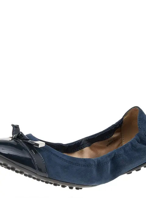 Tod's Navy Blue Suede And Patent Leather Trim Toe Cap Scrunch Ballet Flats Size 36.5