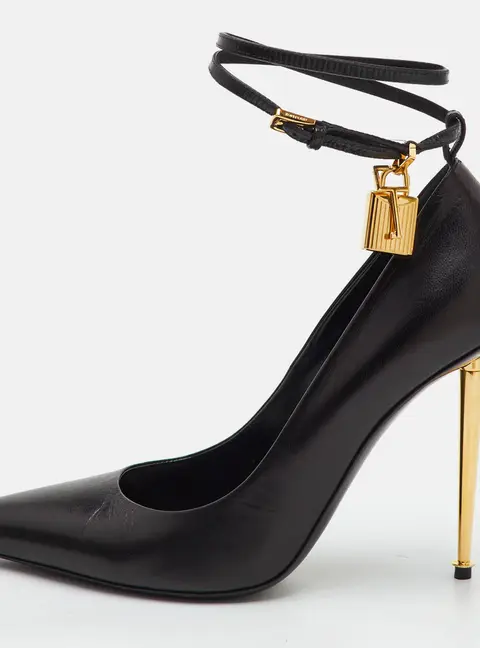 Tom Ford Padlock Size 39.5 Black Leather Pointed Toe Ankle Strap Pumps