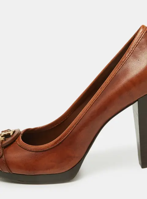 Tory Burch Brown Leather Logo Detail Round Toe Pumps Size 40.5