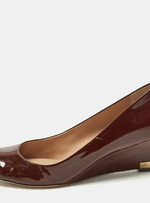 Tory Burch Size 40 Burgundy Leather Wedge Pumps