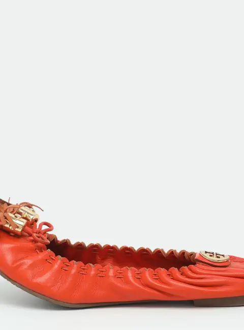 Tory Burch Size 36.5 Orange Leather Tassel Scrunch Ballet Flats