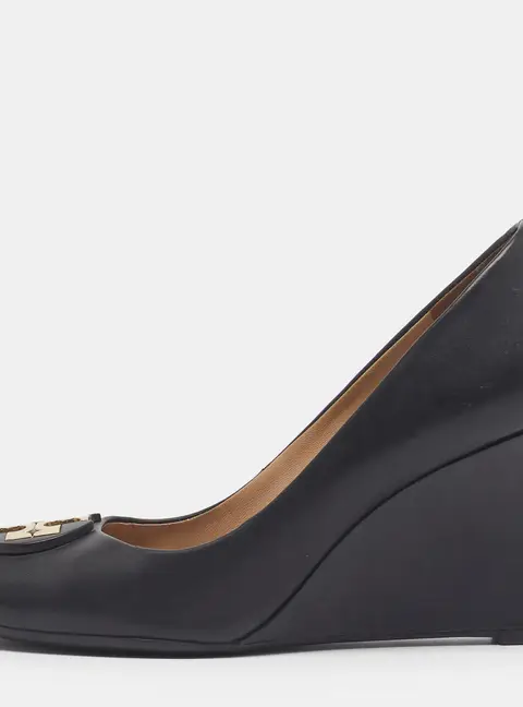Tory Burch Janey Size 37 Black Leather Wedge Pumps