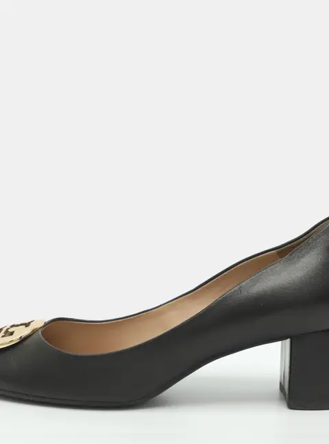 Tory Burch Chelsea Size 38 Black Leather Block Heel Pumps