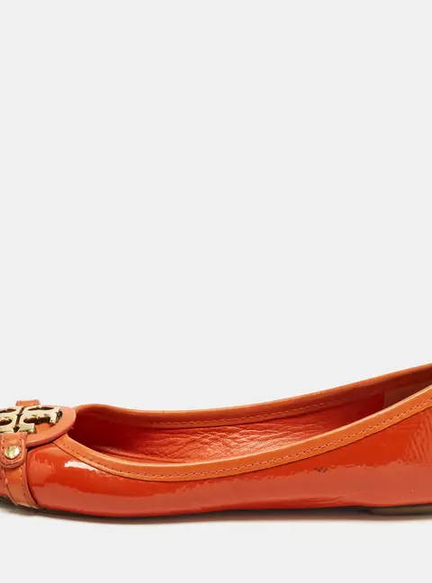 Tory Burch Aaden Size 37 Orange Patent Leather Logo Ballet Flats