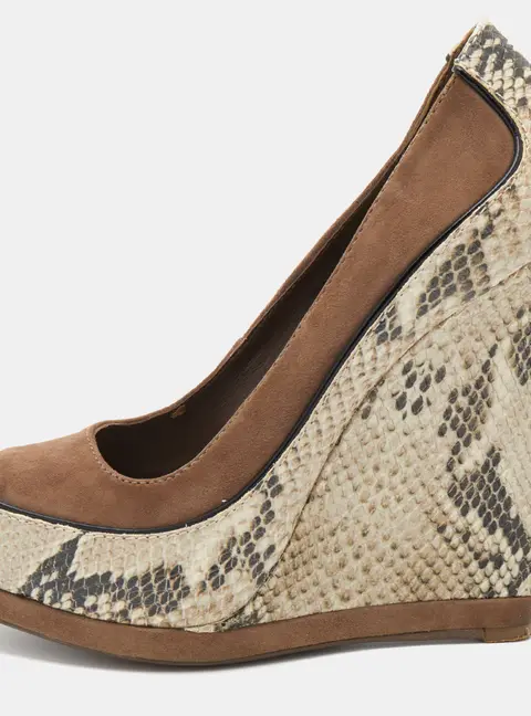 Tory Burch Brown Suede and Python Embossed Leather Sandra Wedge Pumps Size 38