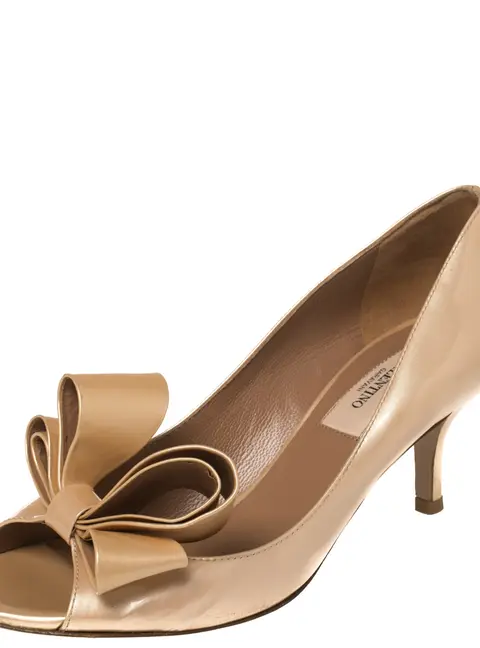 Valentino Beige Patent Leather Bow Accents Pumps Size 36