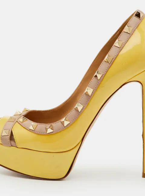 Valentino Rockstud Size 37.5 Yellow/Pink Patent Leather Platform Pumps