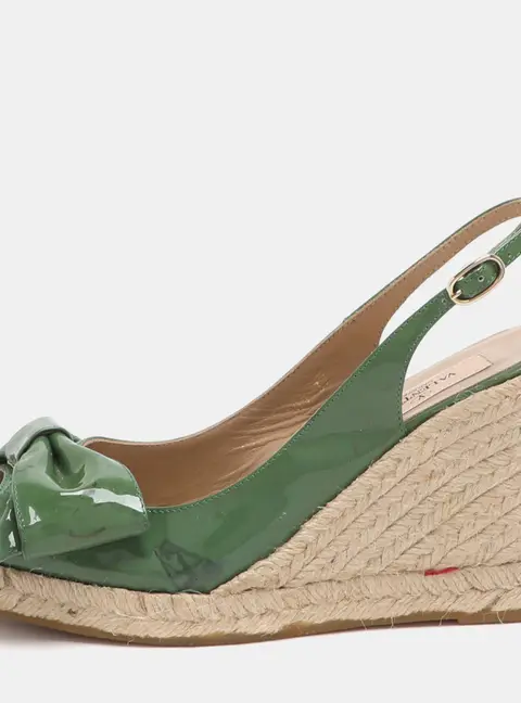 Valentino Bow Size 37 Green Patent Leather Wedge Slingback Sandals