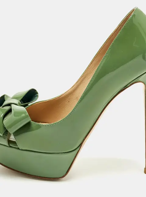 Valentino Couture Size 36.5 Green Patent Leather Bow Peep Toe Platform Pumps