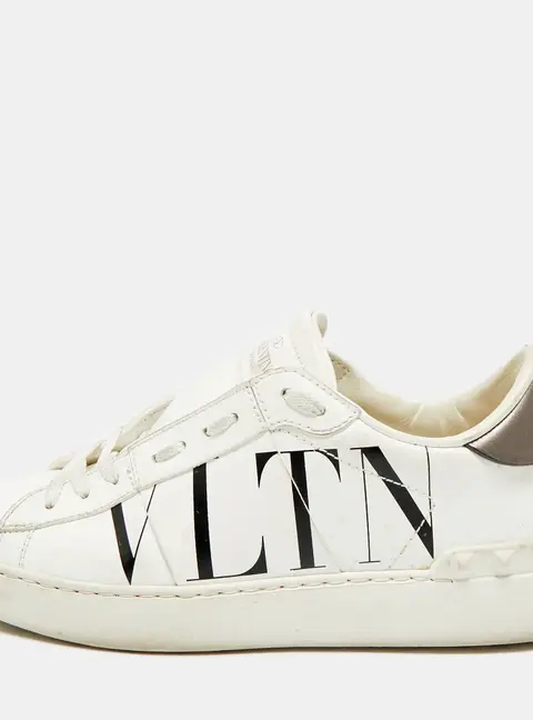 Valentino VLTN Size 35.5 White Leather Low Top Sneakers