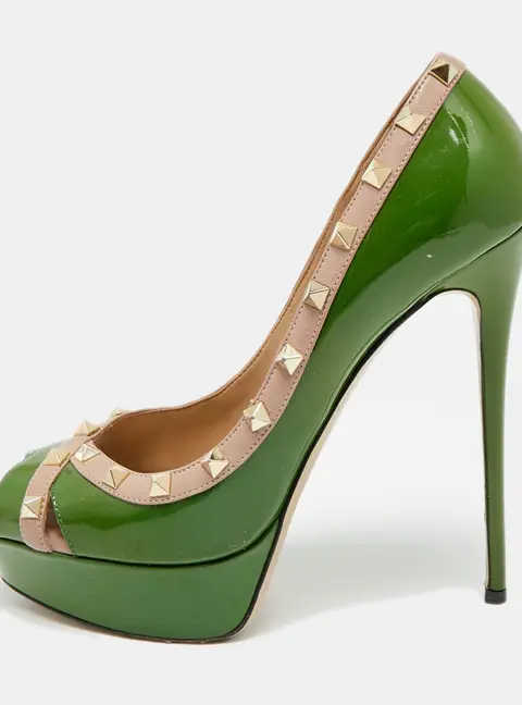 Valentino Rockstud Size 41 Green/Biege Patent and Leather Peep Toe Pumps