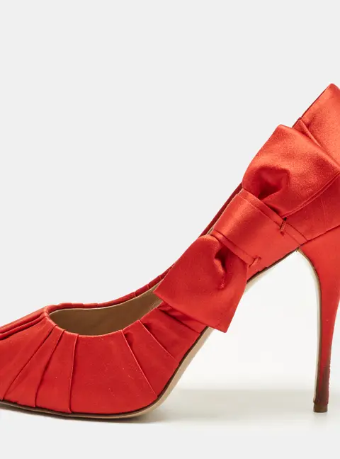 Valentino Size 38 Red Satin Peep Toe Pumps