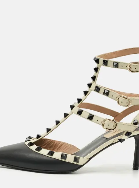 Valentino Rockstud Caged Size 38 Black/White Leather and Patent Leather Pumps