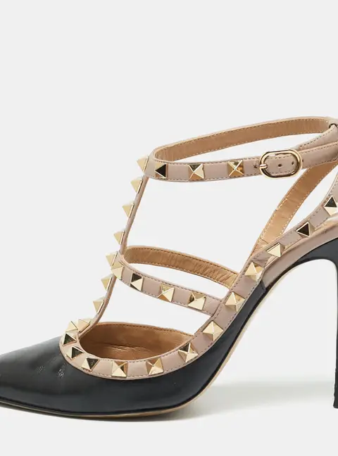 Valentino Rockstud Size 38 Black/Beige Leather Pointed Toe Ankle Strap Pumps