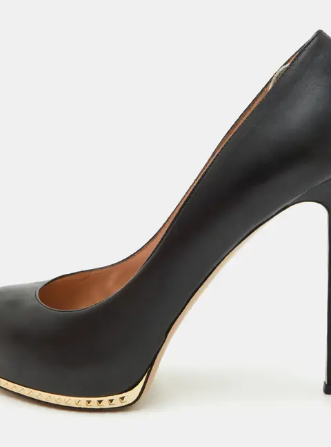 Valentino Rockstud Size 39.5 Black Leather Platform Pumps