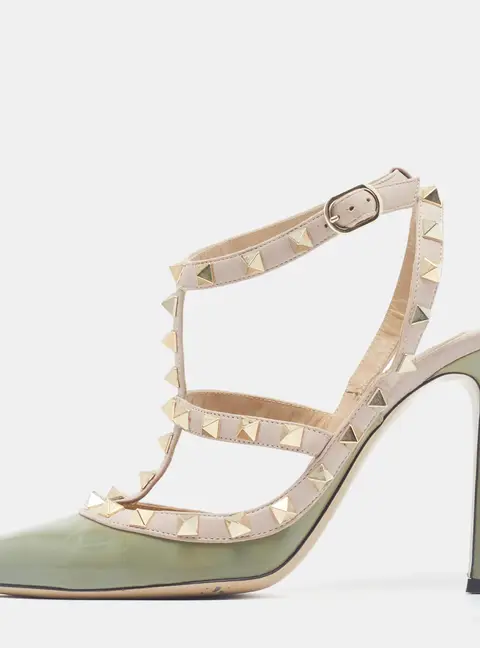 Valentino Rockstud Size 38 Beige/Green Patent and  Leather Slingback Pumps