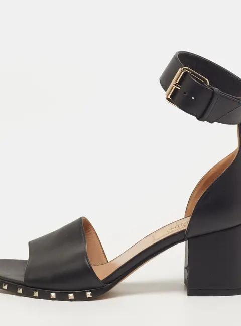 Valentino Soul Rockstud Size 36 Black Leather Ankle Strap Sandals