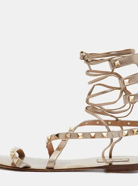 Valentino Rockstud Size 37.5 Metallic Beige Leather Gladiator Flat Sandals