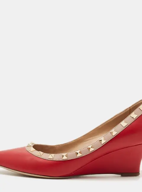 Valentino Rockstud Size 38.5 Red/Beige Leather Wedge Pumps